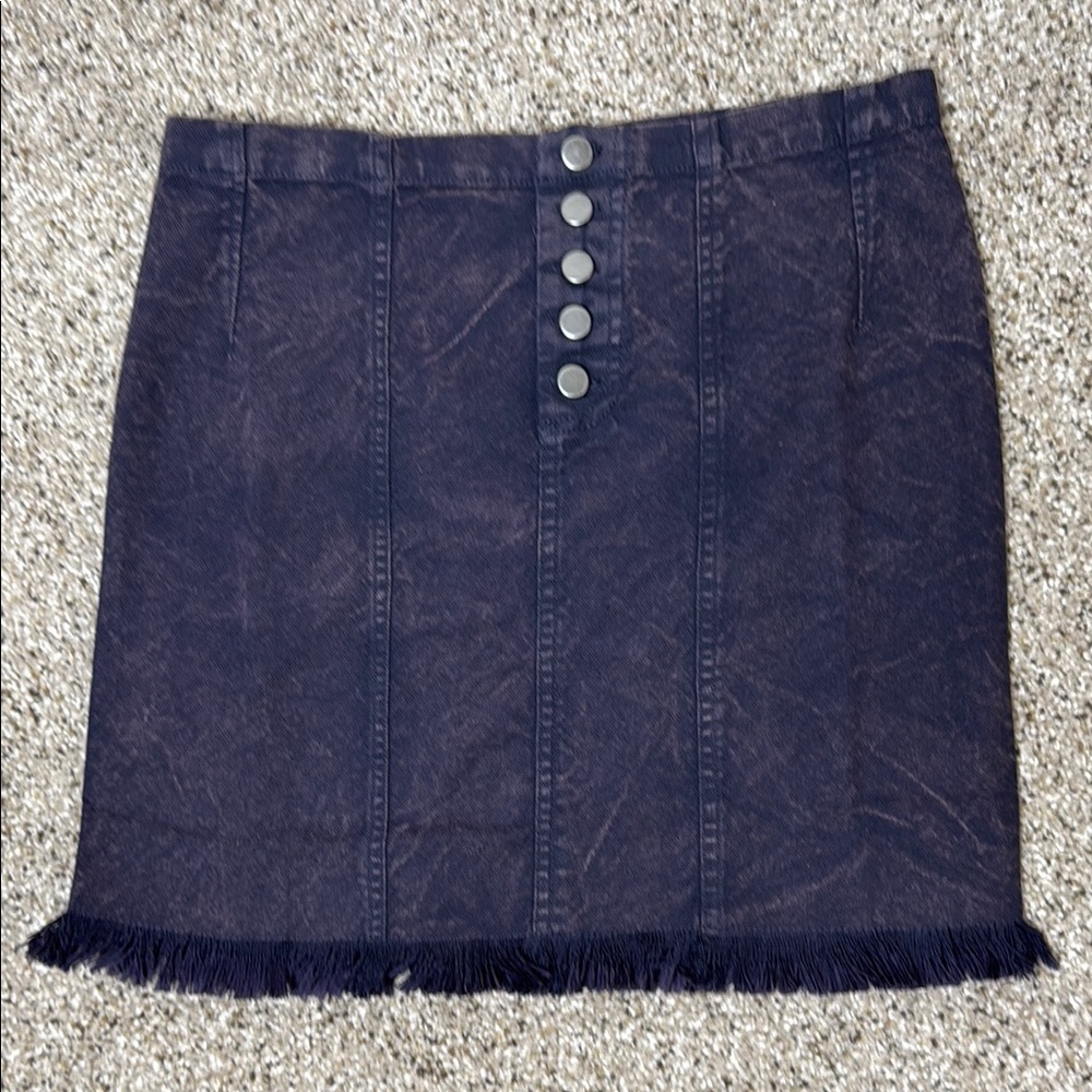 Chaser New Skirt with Exposed Button Closure Raw Hem Pretty Purple Color